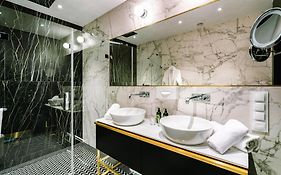 Hotel Ferreus Modern Art Deco